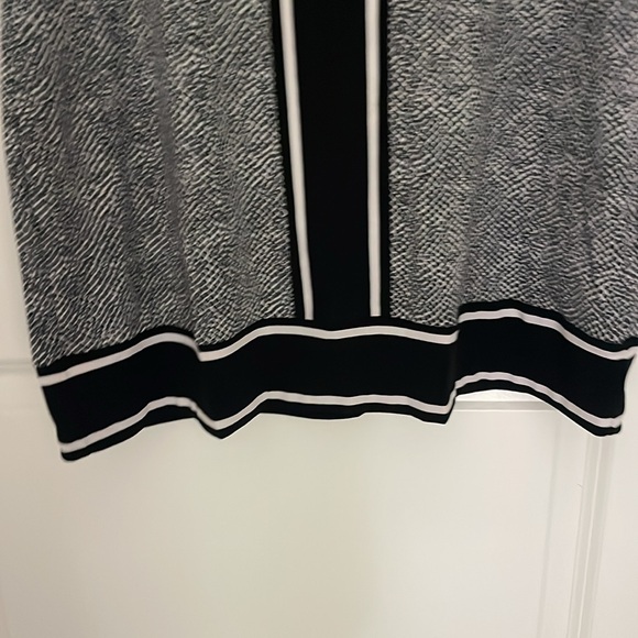 MICHEAL Michael Kors Black White and Gray Dress in Petite Small - Picture 5 of 12